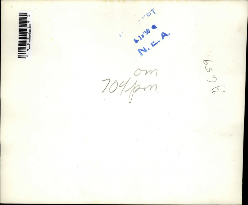 1950 Press Photo President Truman Passes Telephone Booths Old State Department