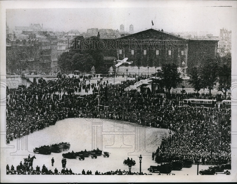 1937 Press Photo Sergeant Paulham and Plane Near Miss in Bastille Day Parade