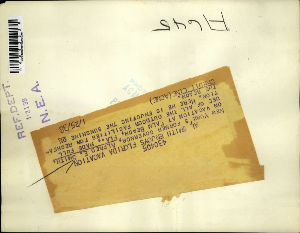 1938 Press Photo Former New York Mayor Alfred E. Smith, Florida Beach Vacation