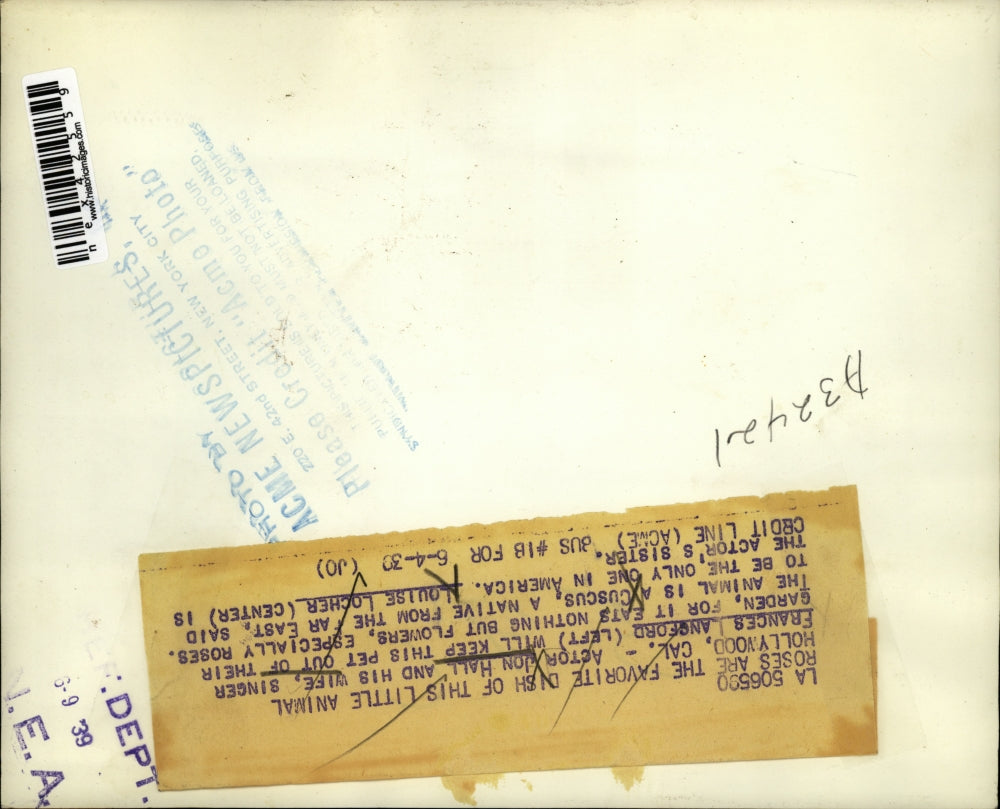 1939 Press Photo Actor John Hall with his wife singer Frances Langford