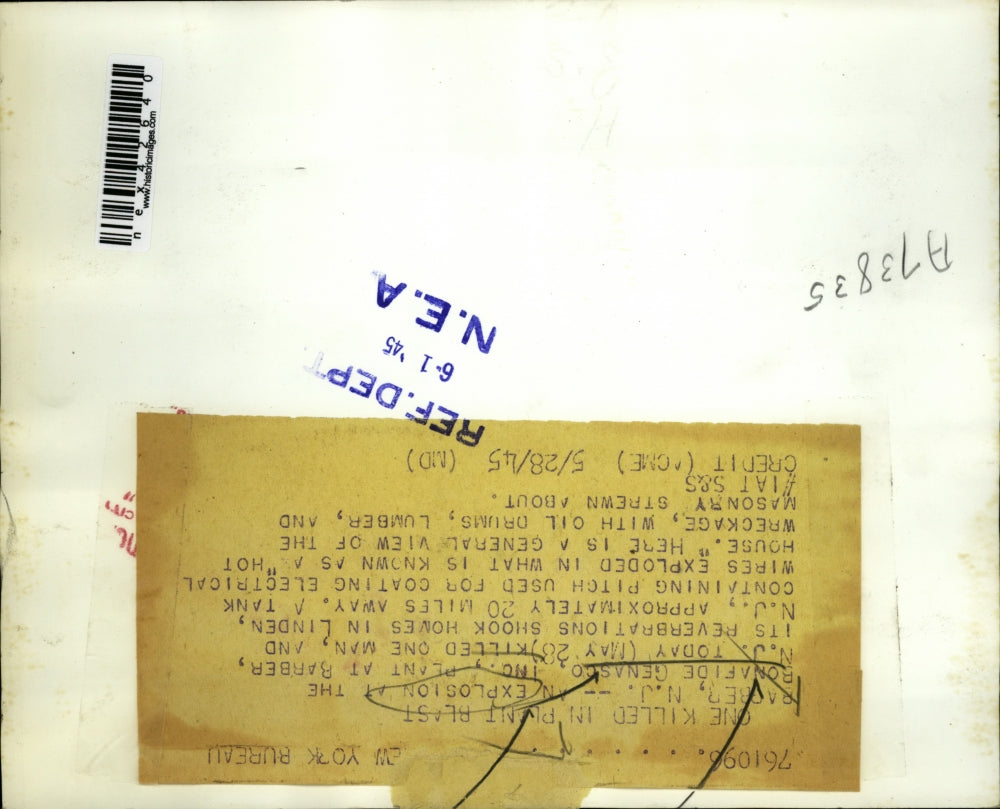 1945 Press Photo Explosion Wreckage at Bonafide Genasco, Inc. Plant, Barber NJ