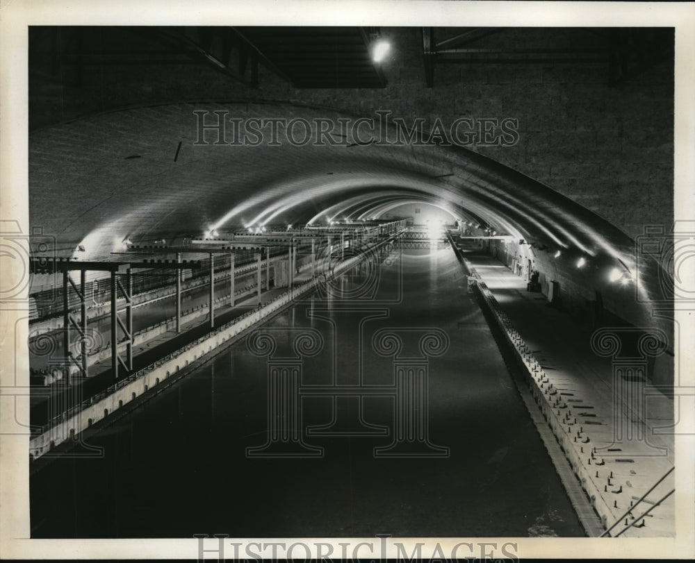 1940 Press Photo The Carderock Basin under arched ceiling