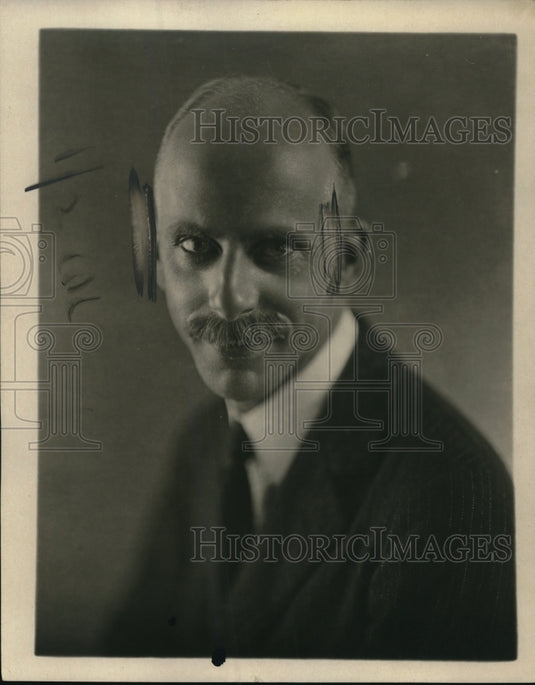 1919 Press Photo Henry C Ravea naturalist Smithsonian Africa expedition