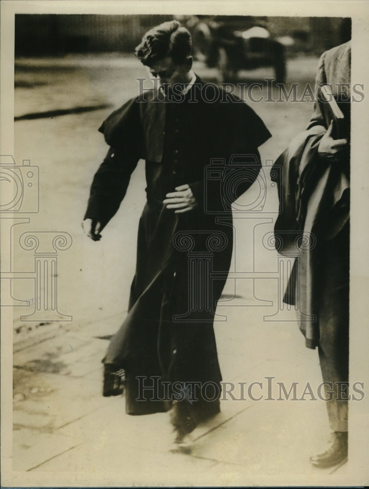 1928 Press Photo Lord Glenmore, Earl of Wicklow Heir, London
