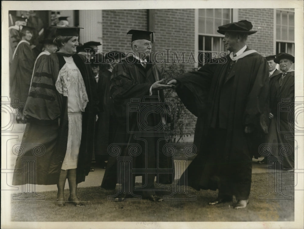 1927 Press Photo Brown Univ in RI Wm Herbert, P Faunce pres & M S Morris