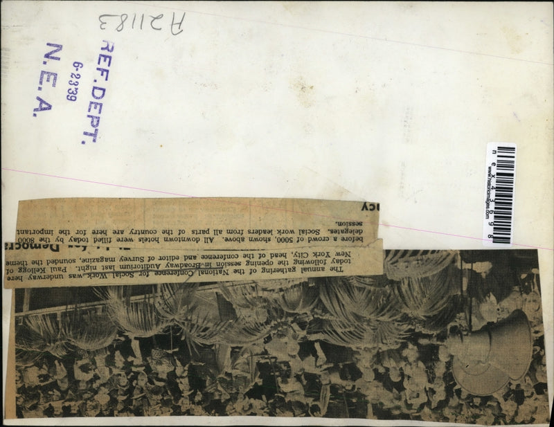 Load image into Gallery viewer, 1939 Press Photo National Conference for Social Work underway in New York City.
