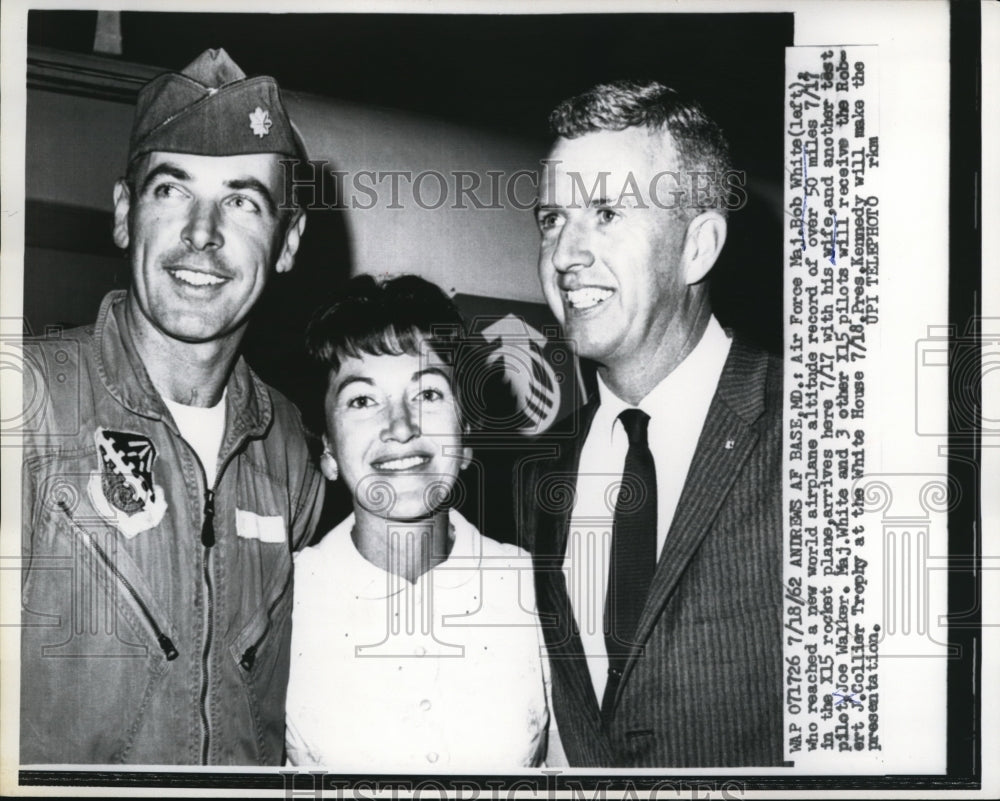 1962 Press Photo Andrews AFB CalifMaj Bob White, wife, Joe Walker- Historic Images