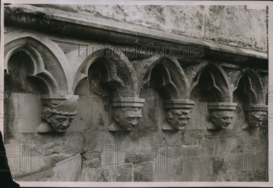 1932 Press Photo South Transept window of Chichester Cathedral