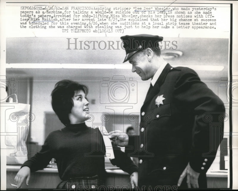 Load image into Gallery viewer, 1962 Press Photo Dee Dee Wheeler Charged With Stealing By Mike Mattich
