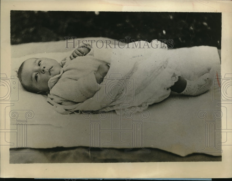 Load image into Gallery viewer, 1928 Press Photo Baby Prince Tomislay of Jugo-Slavia
