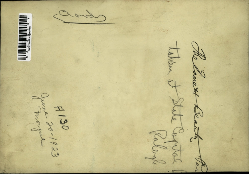 1923 Press Photo Group of People Pose In State Capitol - Raleigh North Carolina