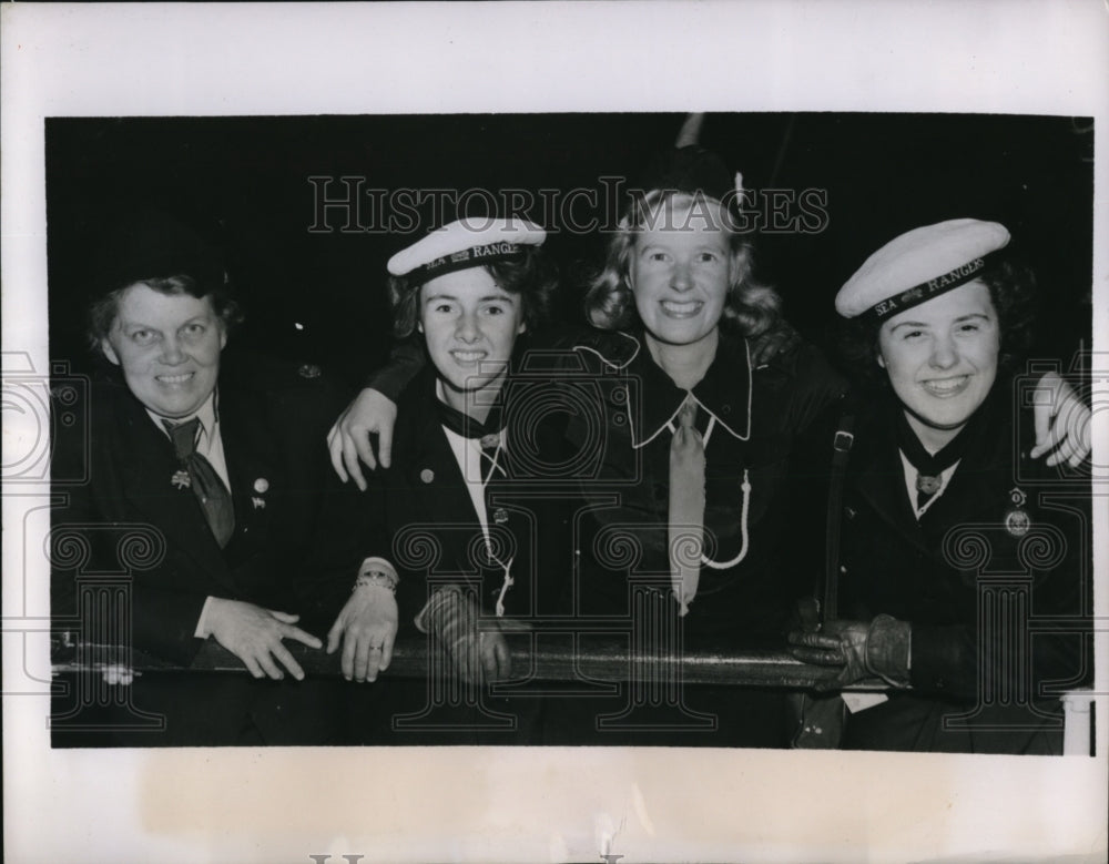 1950 Press Photo Southampton England Girl Rangers Edwards, Fridstrom, Crawford