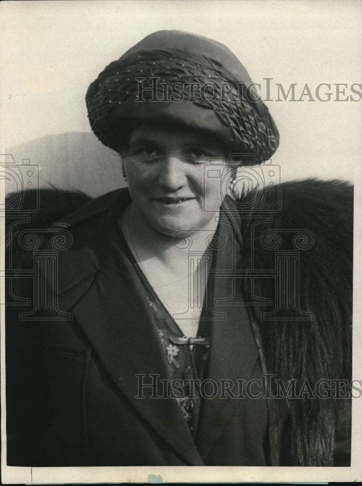 1924 Press Photo Mrs Kathille Lang for Passion Play on SS America