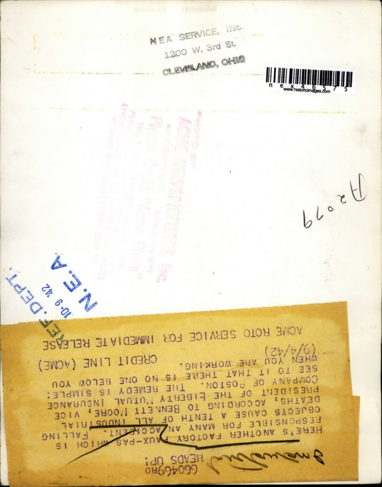 1942 Press Photo Falling Objects Cause Injuries in Factories