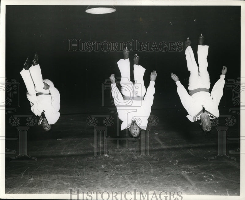 Load image into Gallery viewer, 1941 Press Photo The Hub Trio - nex46763
