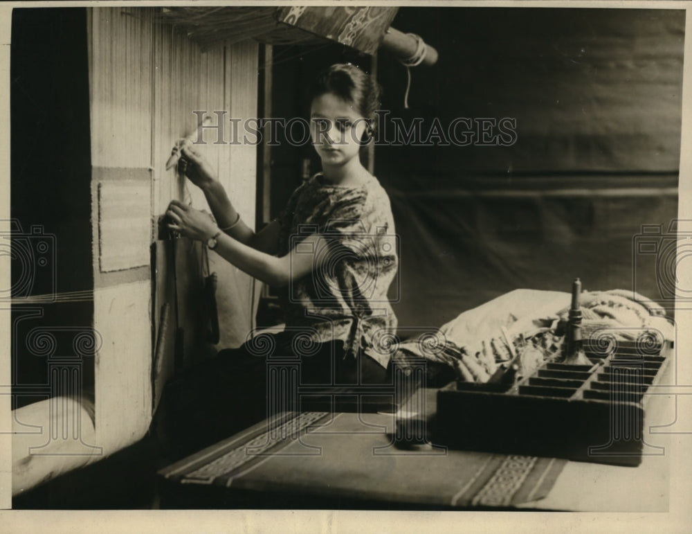 1926 Press Photo First girl in rug industry of France Marguerite Loger