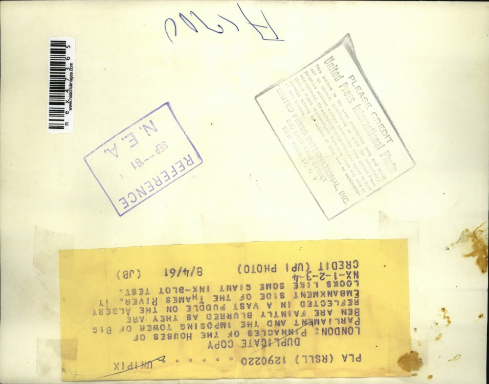 1961 Press Photo Houses of Parliament and Big Ben Blurred in Thames River