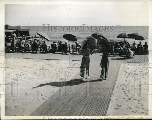 1940 Press Photo Hand Woven textiles fashioned by the Mayan Indians of Guatemala
