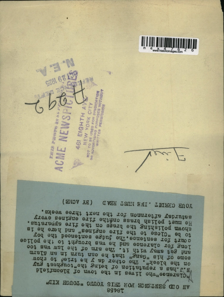 1925 Press Photo Clarence Sentenced to Polishing Brass on Fire Engine