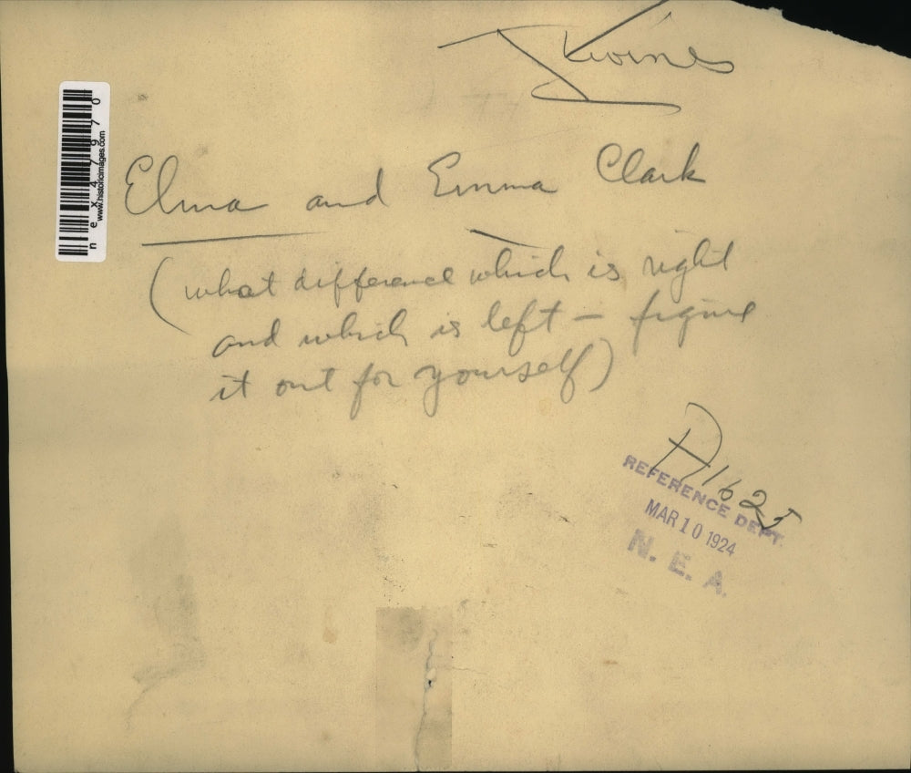 1924 Press Photo Elma and Emma Clark - nex47970