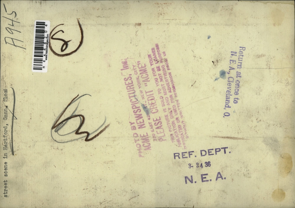 1936 Press Photo Floods at Hartford Conn as streets innundated