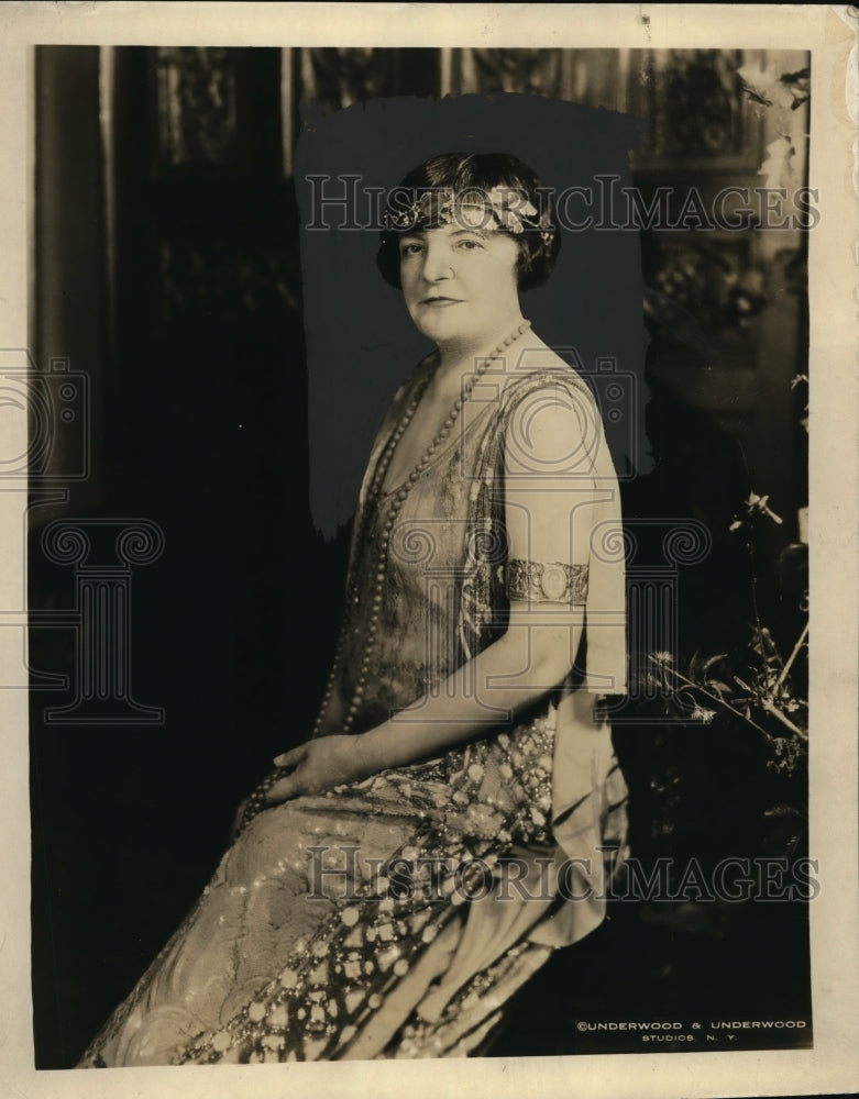 1924 Press Photo Mrs Clara Novella Dacies age 64