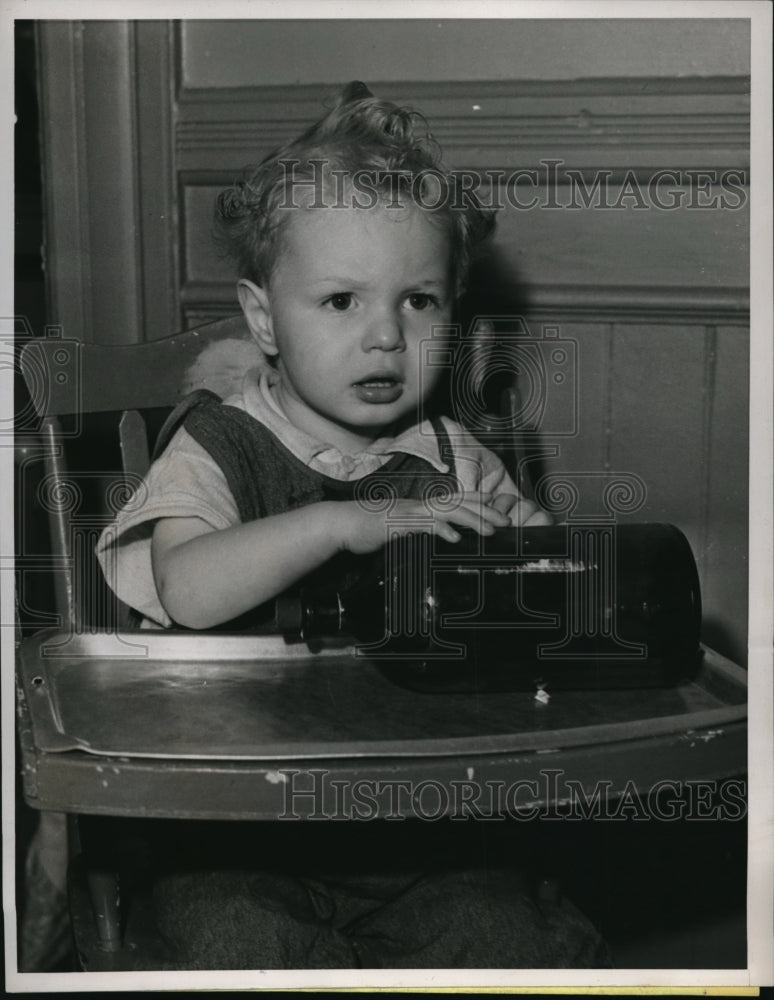 1938 Press Photo Bobby Westergren's expression is genuine