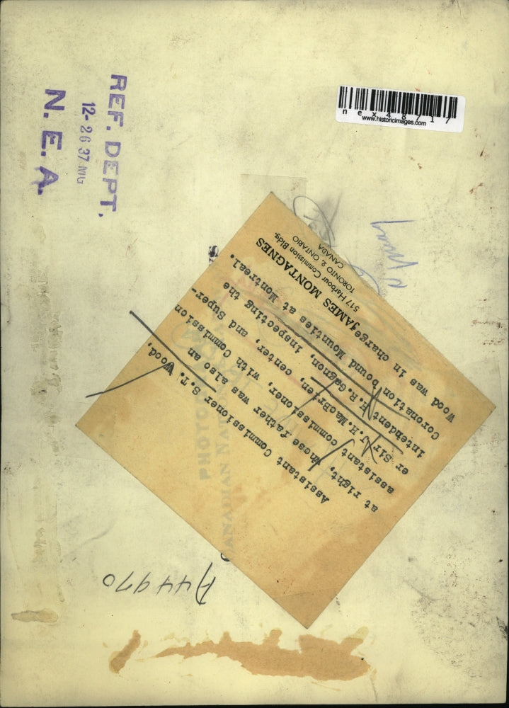 1937 Press Photo Inspection at Coronation bound Mountiws at Montreak Wood.