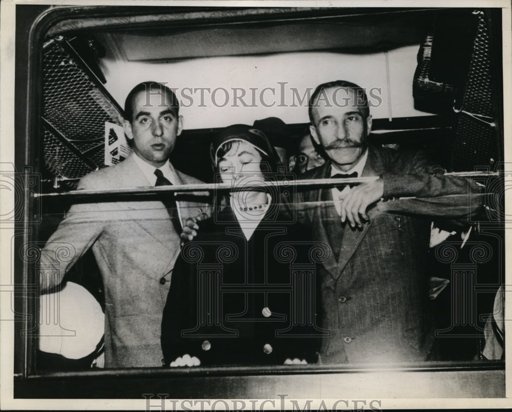 1937 Press Photo Charles Benjamin Ullmo & Nurse Madeleine Poirer