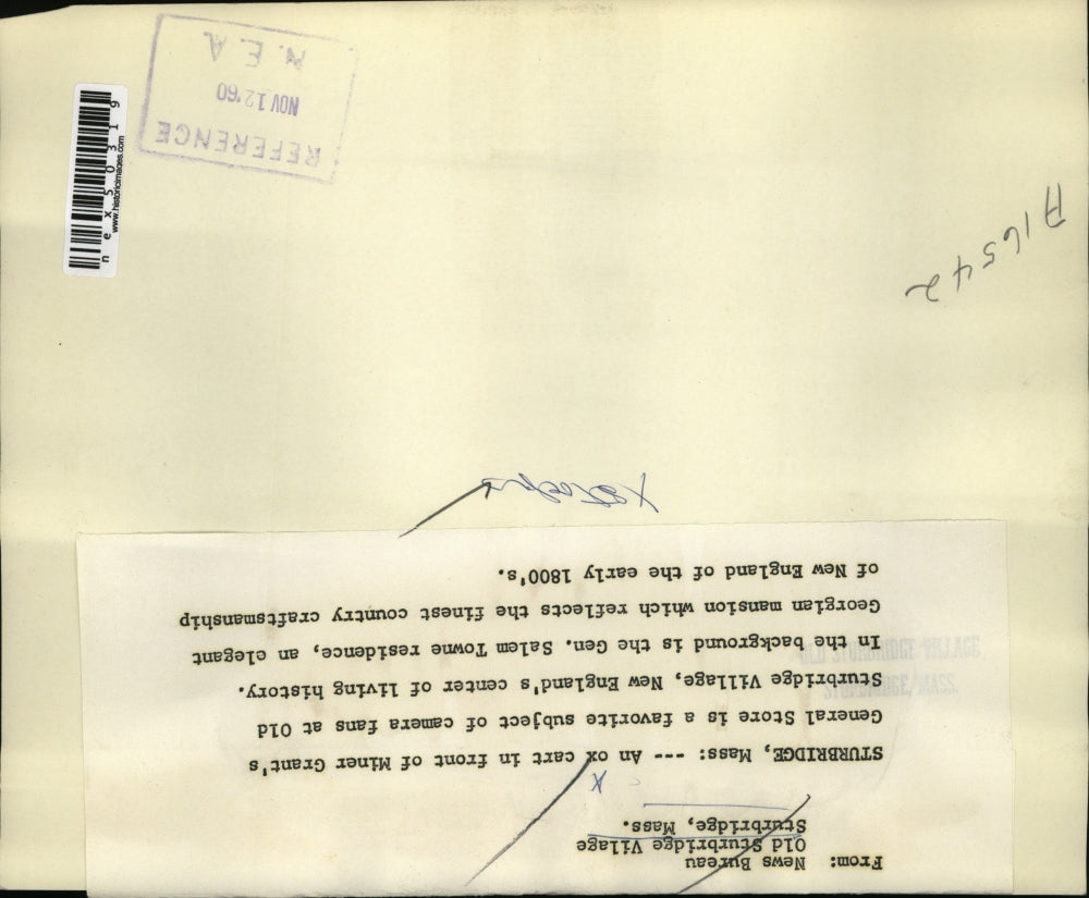 1960 Press Photo Sturbridge Mass ox cart at Miner Grant's General store