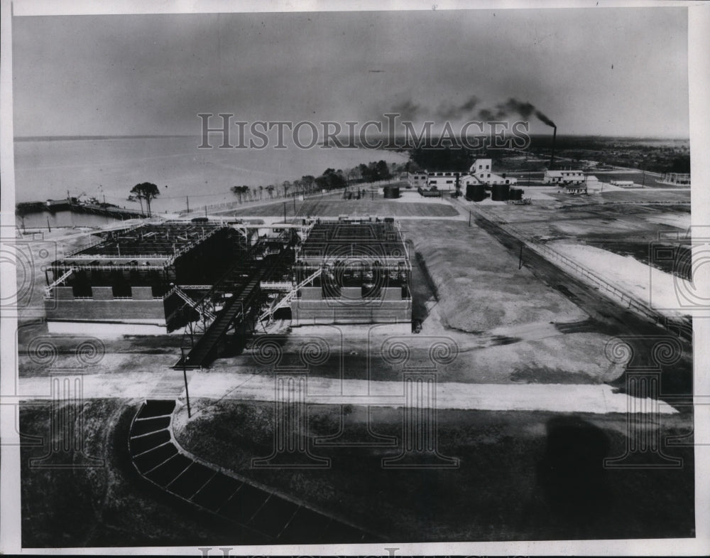 1934 Press Photo Bromine extraction plant at Dow Chemical Co in NC