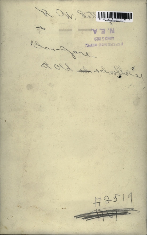 1920 Press Photo RW Sattler & daughter Jane at old schoolhouse