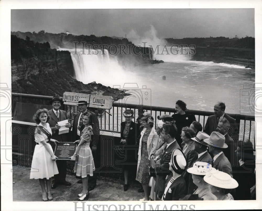1941 Press Photo Niagara Falls NY Rainbow Bridge opens MP OReilly, B Ward