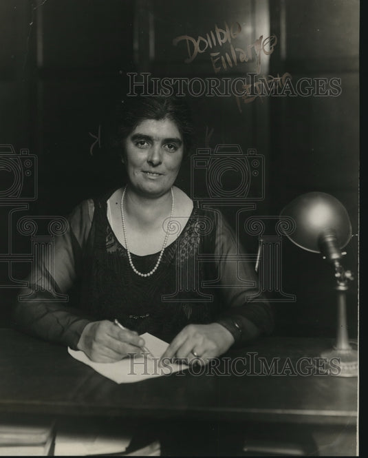 1922 Press Photo Mrs Hilda M Powell Fairy lecturer