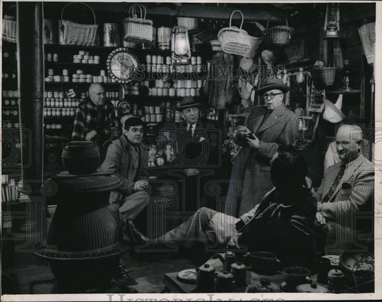 1952 Press Photo Country store at Padanaram Mass near New Bedford
