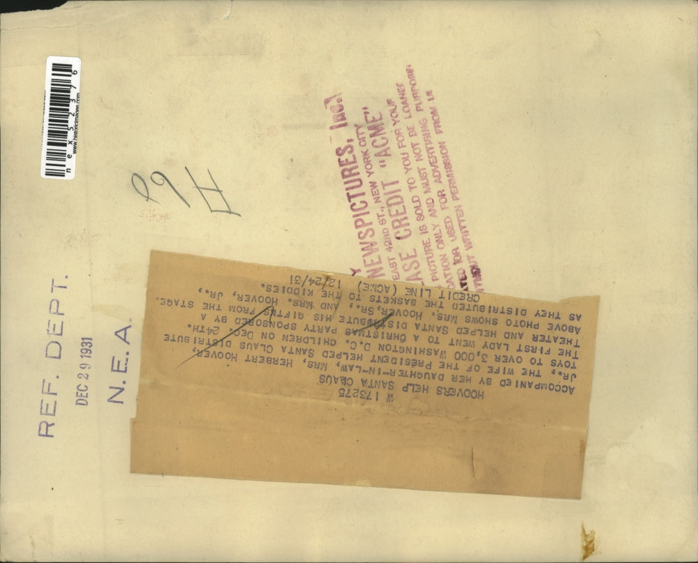 1931 Press Photo Santa Claus distribute toys to 3,000 Washington D.C. children