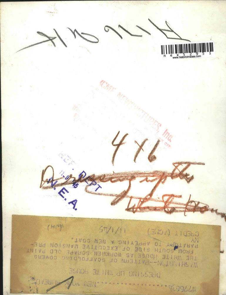 1945 Press Photo Wash DC Repair work scaffolding at the White House