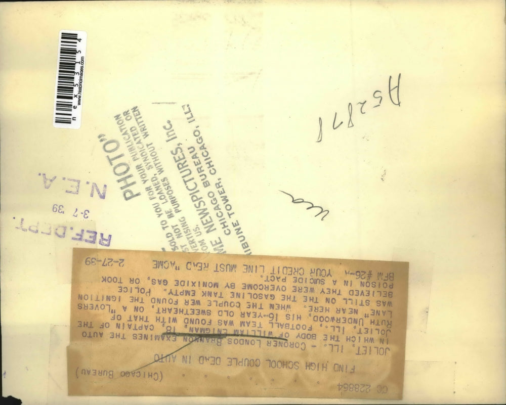 1939 Press Photo Joliet Ill Coroner Londos Brannon at scene of Wm Enigman death