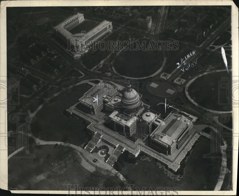 Load image into Gallery viewer, 1933 Press Photo Aerial view of White House
