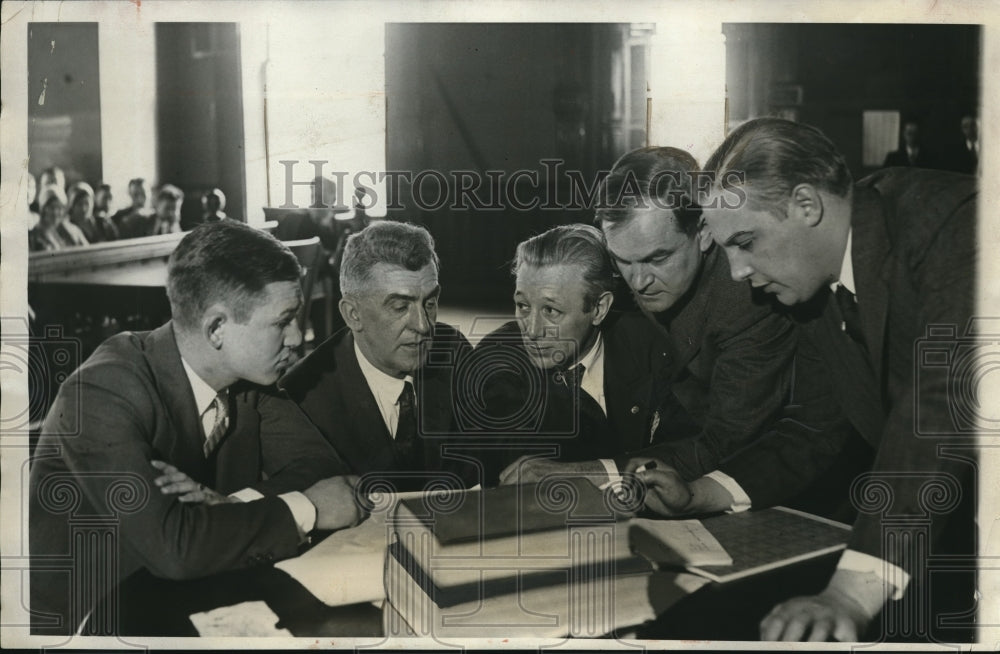 1931 Press Photo Valparaiso Ind, Murder trial of Vorgil Kirkland, dad Elmerm- Historic Images