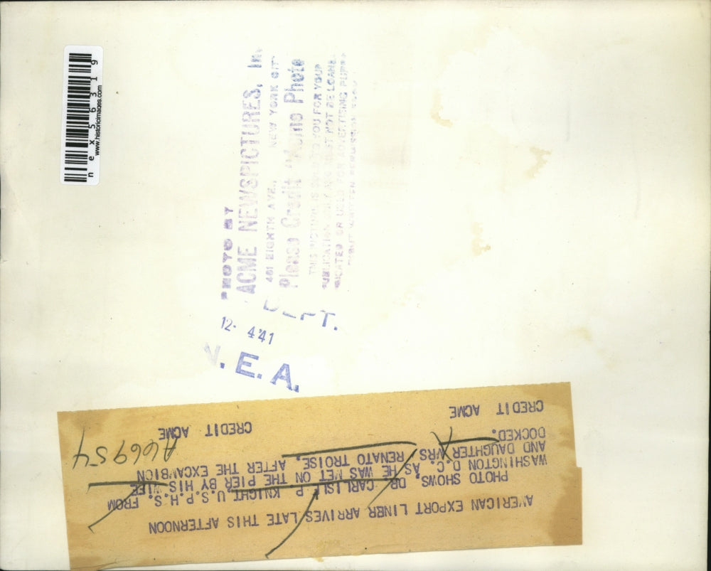 1941 Press Photo Dr Carlisle Knight & wife & daughter