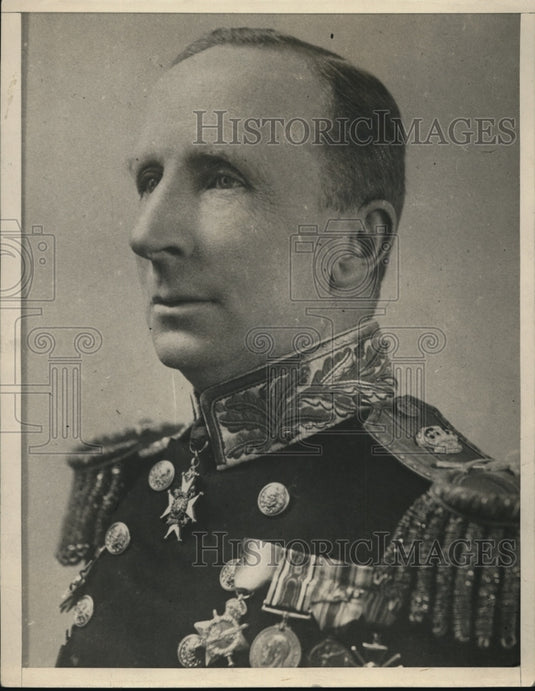 1926 Press Photo Rear Admiral BS Thessiger Portsmouth dockyard supt