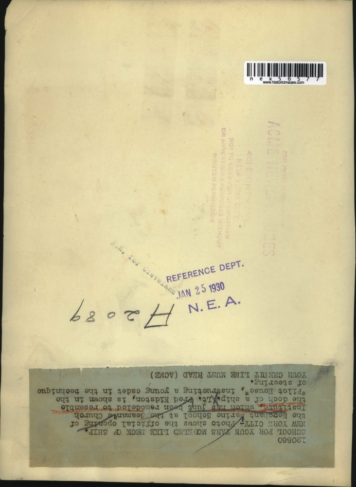 1930 Press Photo Lt. Fred Kidston in the Piloy House instructing a young cadet