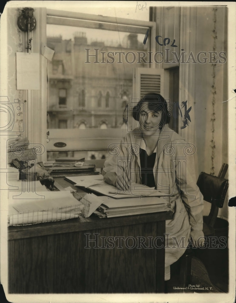 1918 Press Photo Mrs. Hugh Knight, Wife of Australian Military Officer