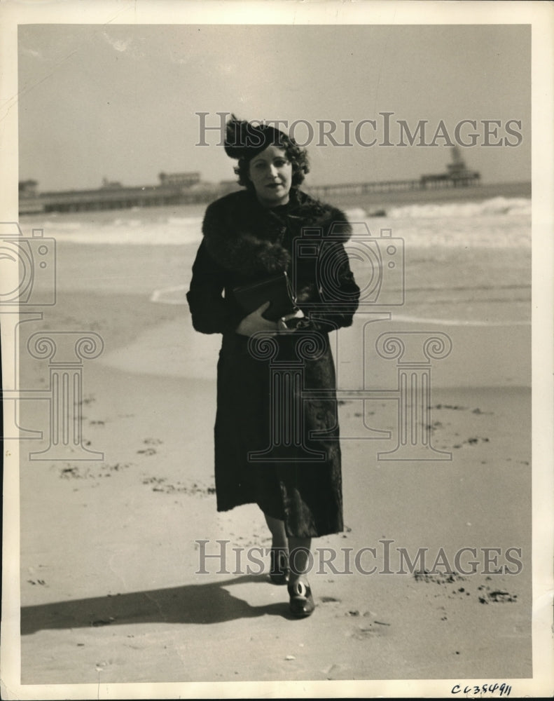 1937 Press Photo Adele Spinger, Woman Admiralty Lawyer