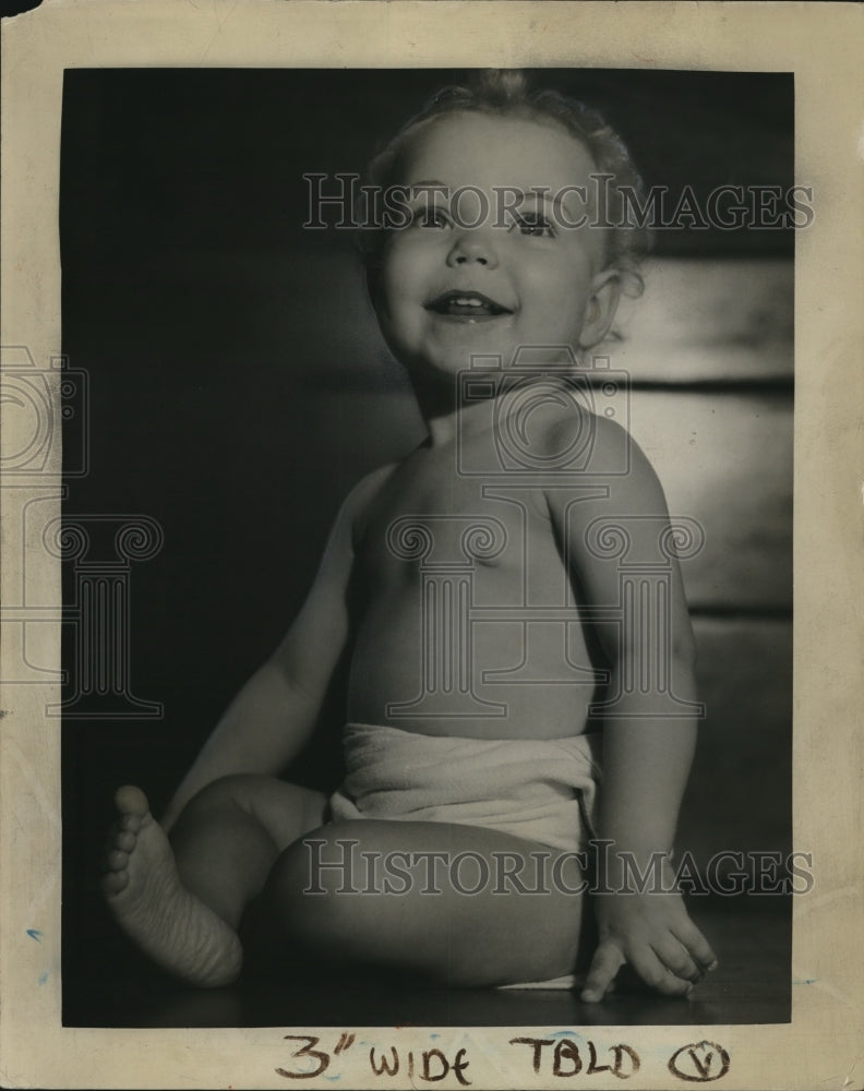 1931 Press Photo Baby Marie, 14 month old & golden hair red
