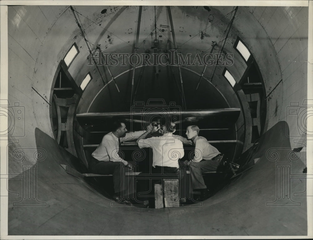 1938 Press Photo D L Putt W Bowen Dr E Sechler California Tech Wind Tunnel
