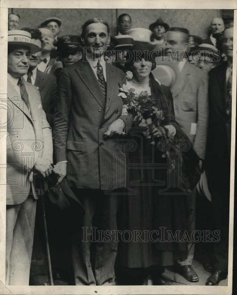 Load image into Gallery viewer, 1925 Press Photo Mr &amp; Mrs William McAdoo US Secretary
