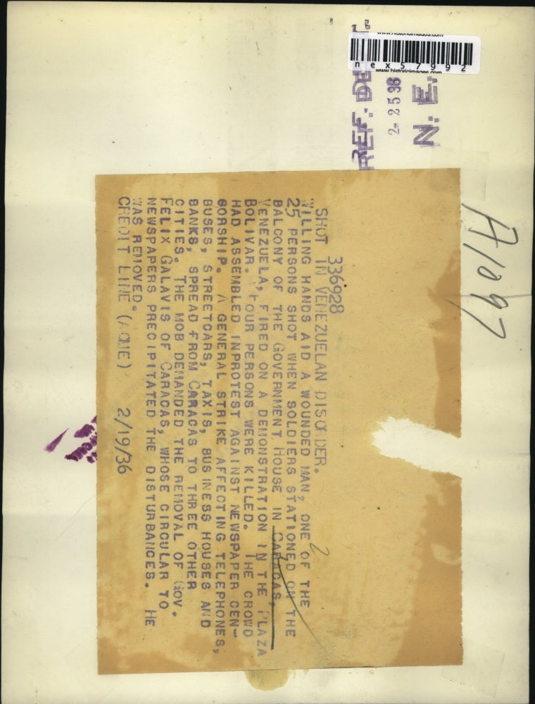 1936 Press Photo Caracas Venezuela man wounded during rebellion riots