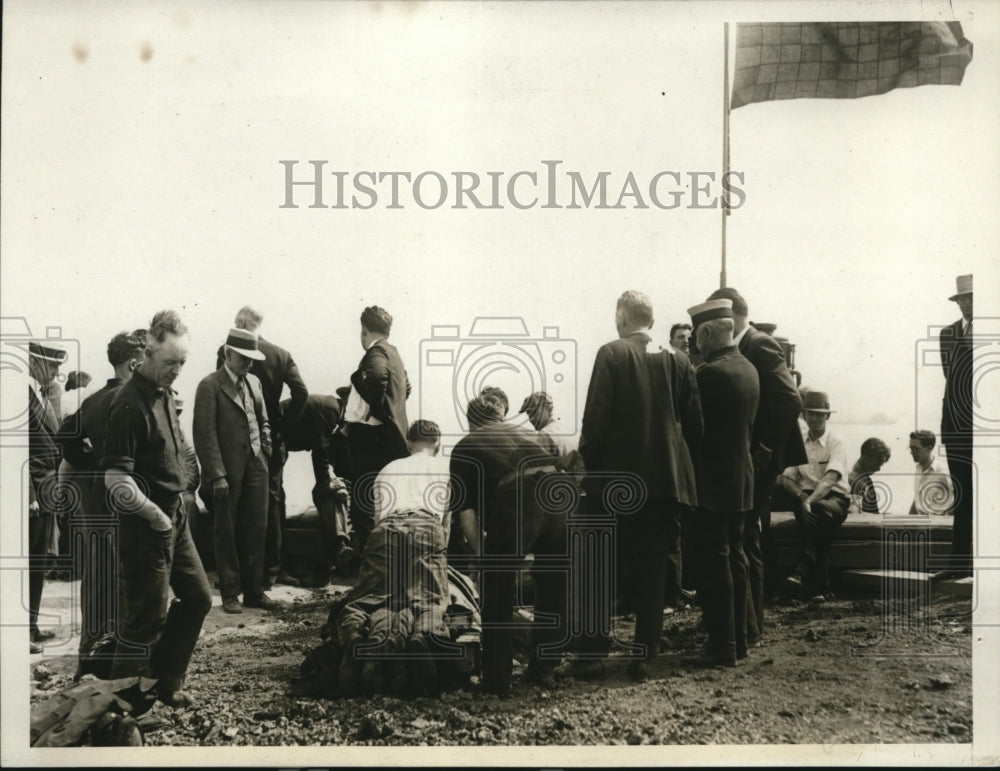 1930 Press Photo Colonial Air plane crashed in Boston harbor 1 dead 14 hurt